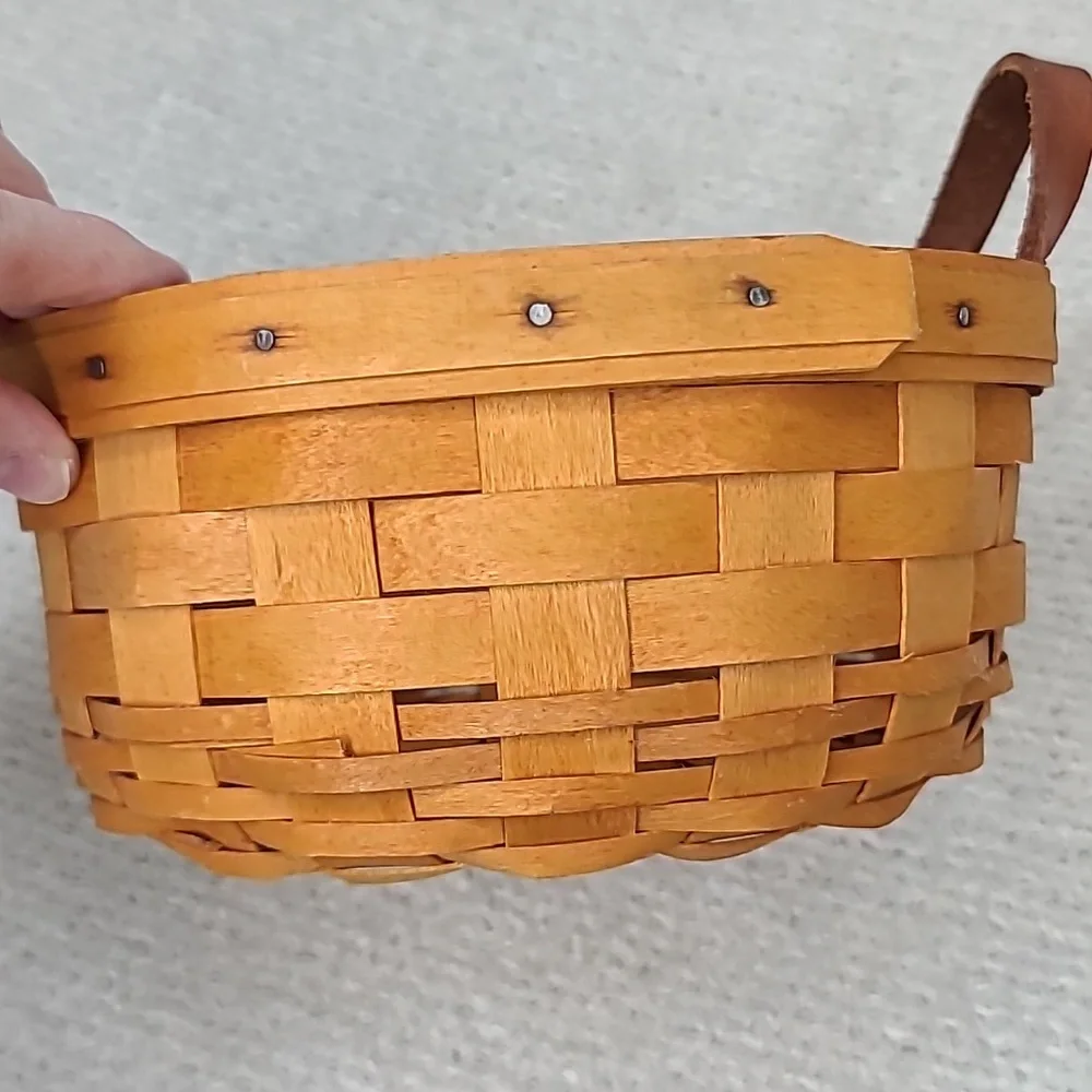 Longaberger Vintage 1999 Classic Button Basket 15407 with Divided 3-Way Insert